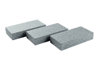 Гранитная брусчатка RKS SLATE Сильвер Пёрл (Silver Pearl), пиленая 200х100 мм на дорожке | Купить гранитную брусчатку в Ижевске | Мощение, ландшафтный дизайн